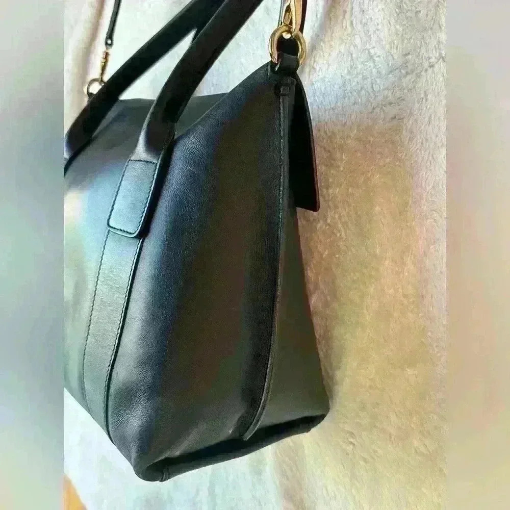 Auth Salvatore Ferragamo bag Women Used Gancini 2Way Shoulder - Picture 12 of 15
